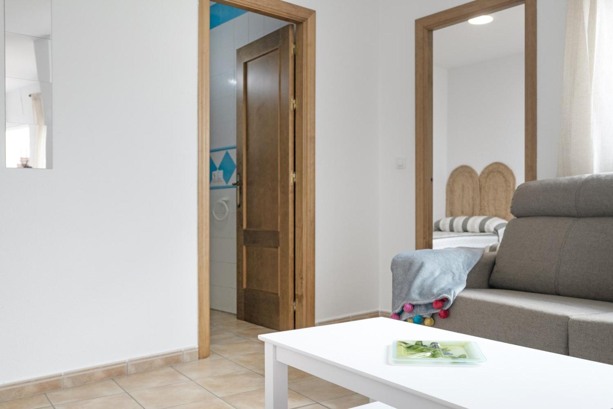 Apartamento Perez Zara 4 Конил-де-ла-Фронтера Екстериор снимка